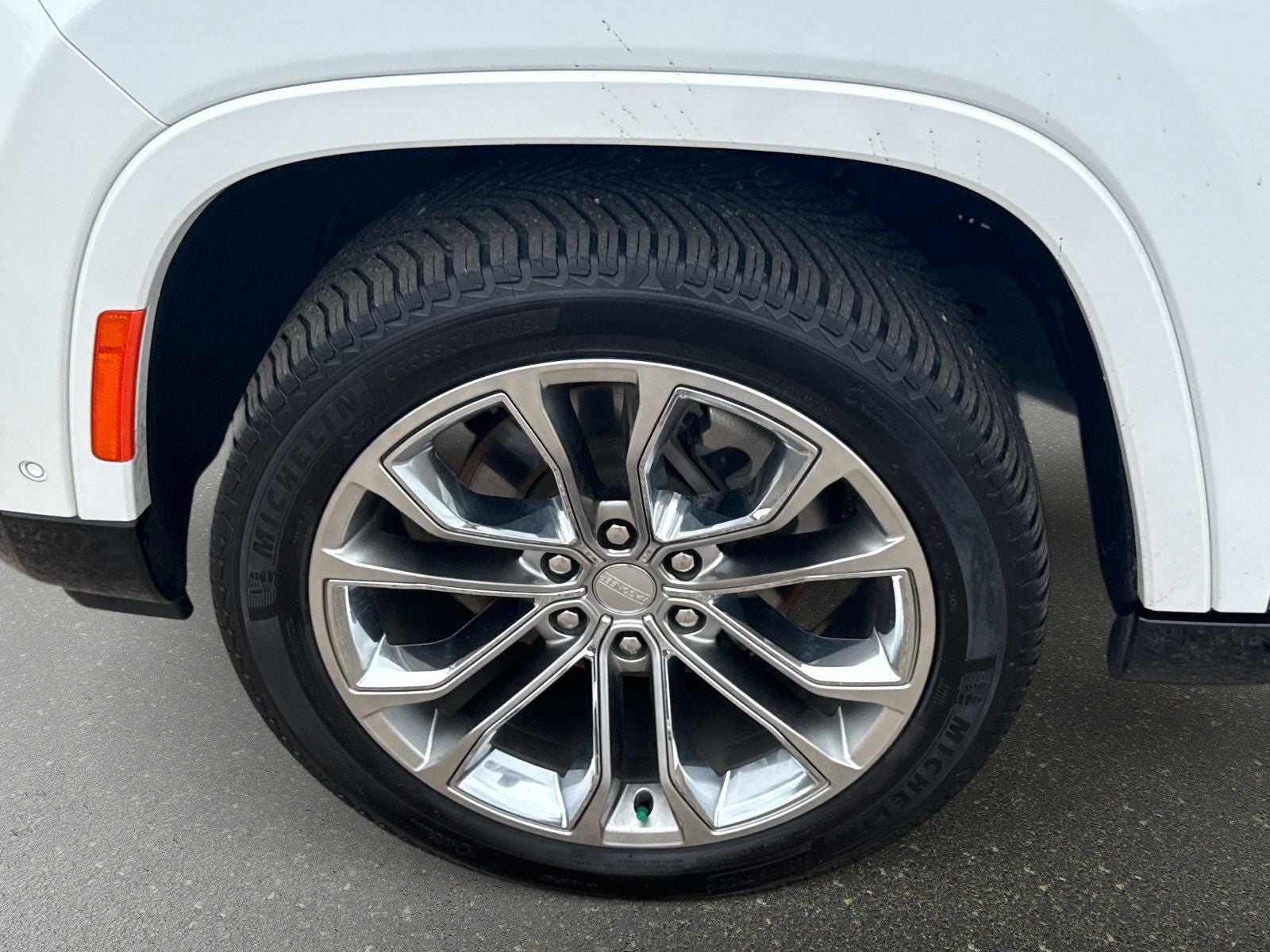 2023 Jeep Grand Wagoneer L Series II