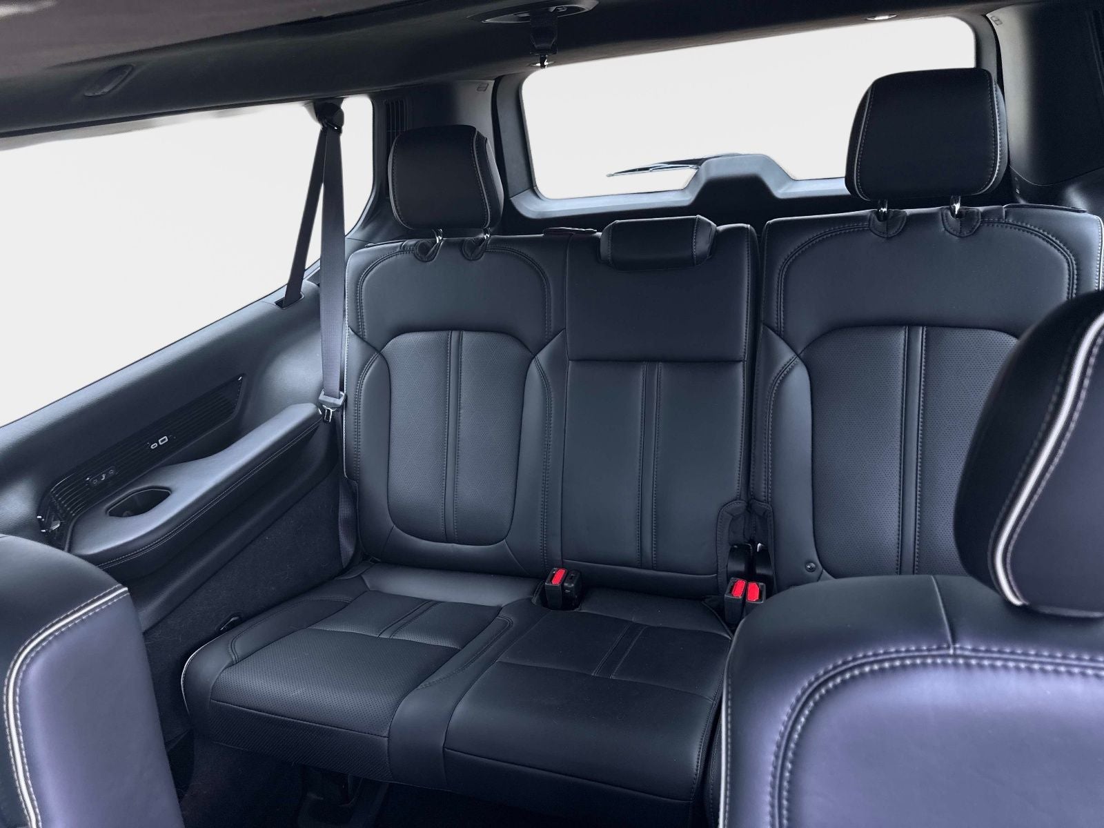 2023 Jeep Grand Wagoneer L Series II