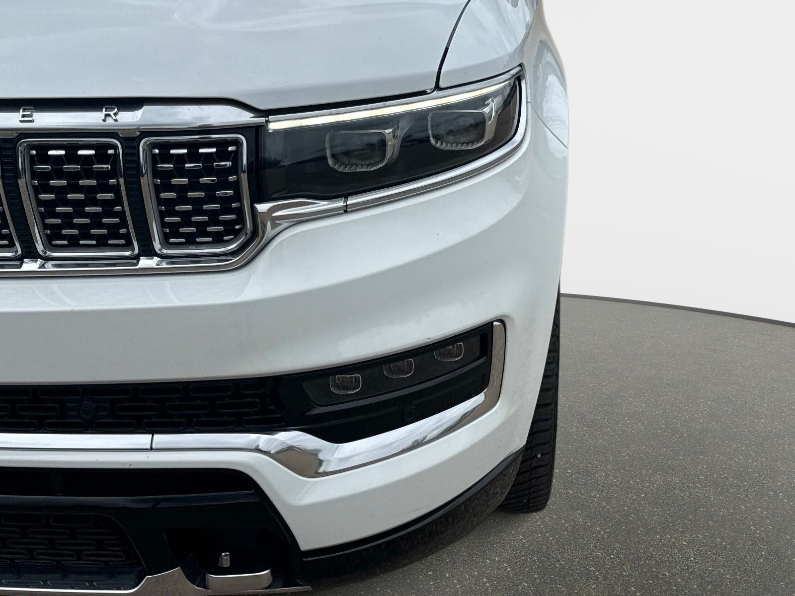 2023 Jeep Grand Wagoneer L Series II
