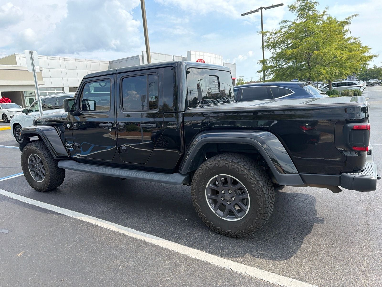 2021 Jeep Gladiator Overland