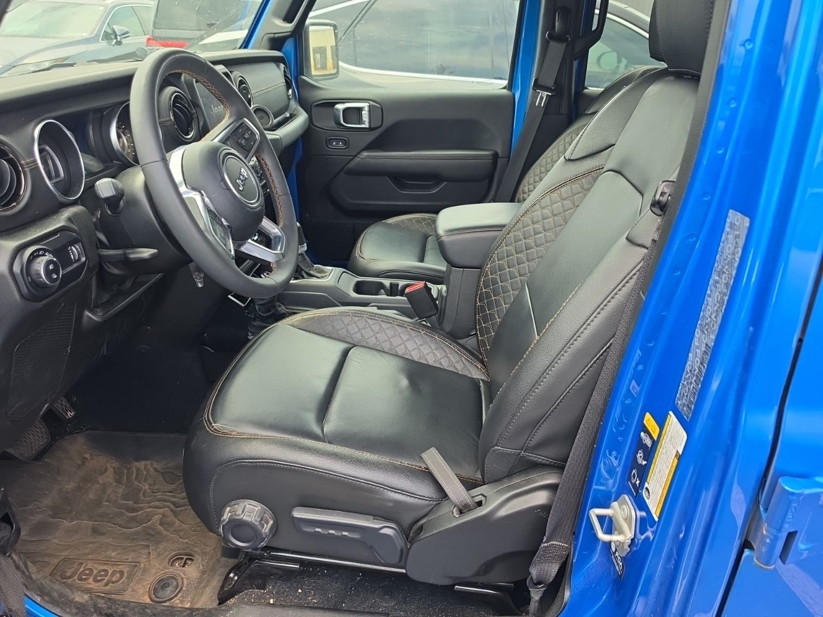 2023 Jeep Gladiator Overland