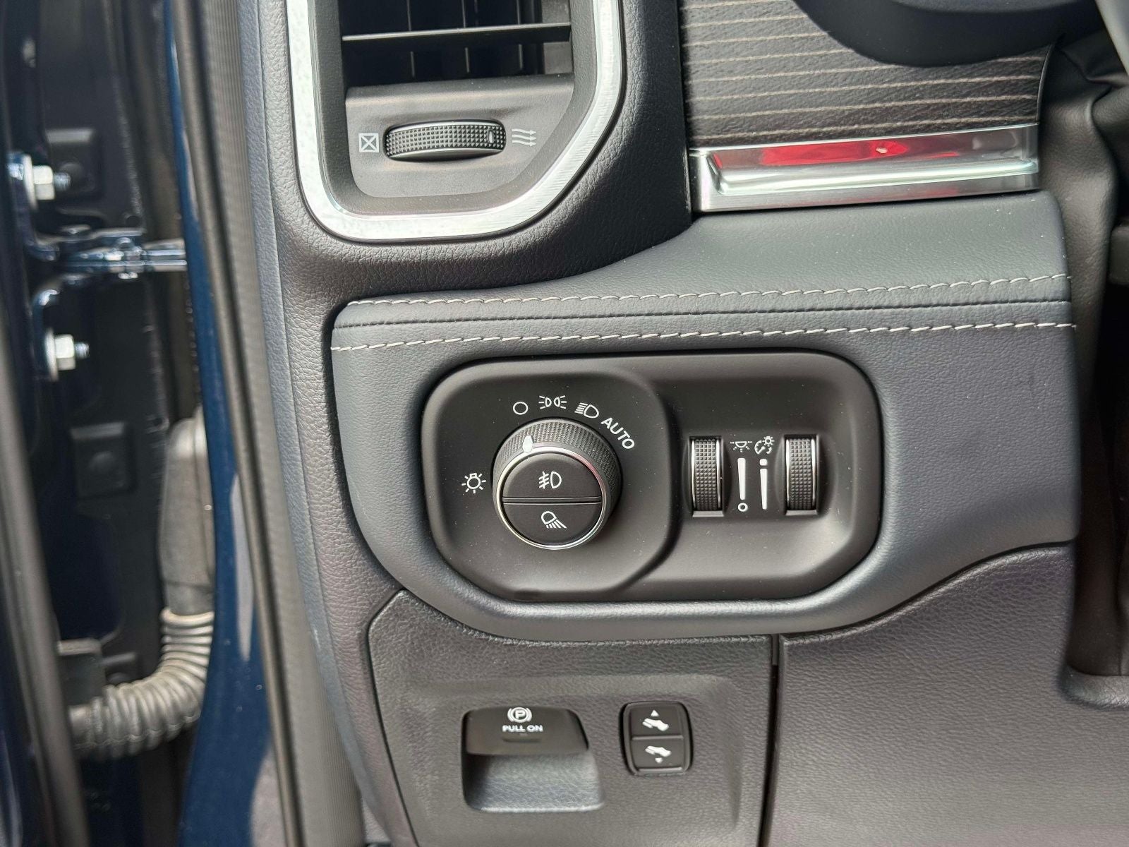 2024 RAM 1500 Limited