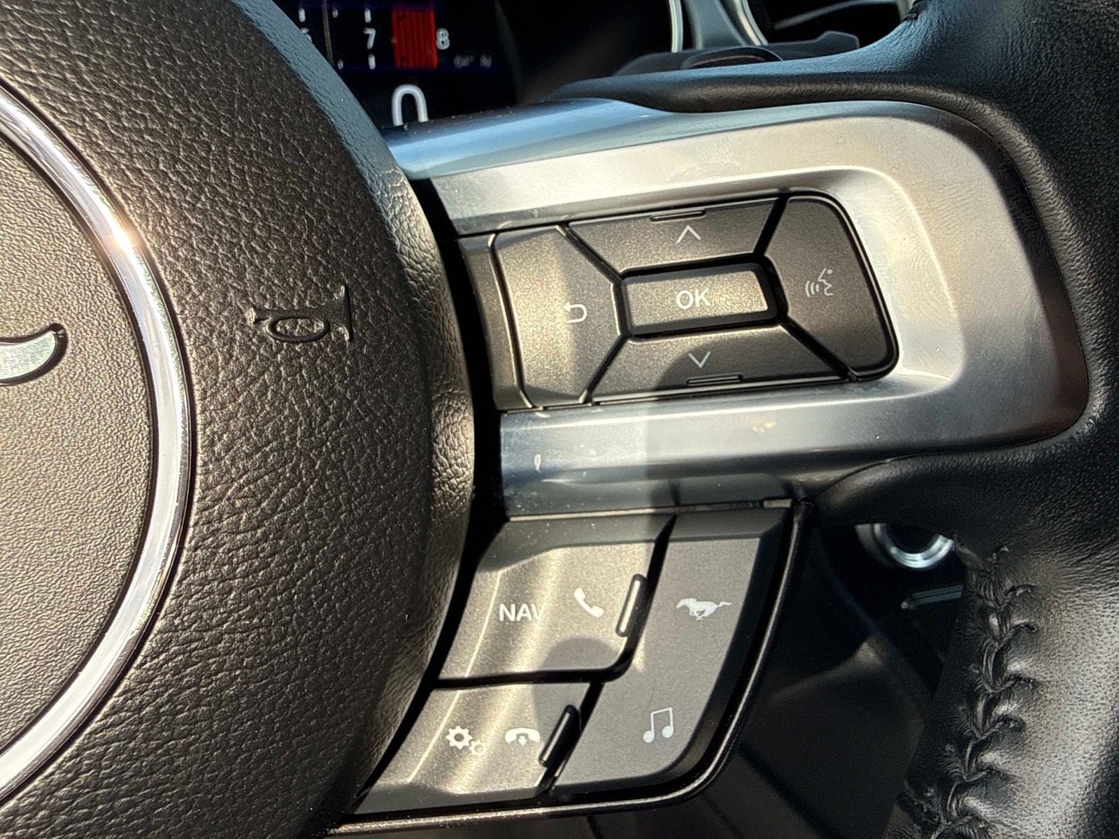 2022 Ford Mustang Mach 1