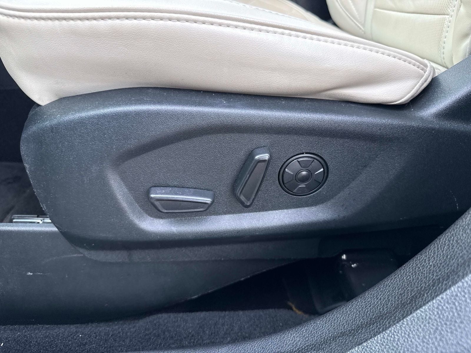 2019 Ford Explorer Platinum