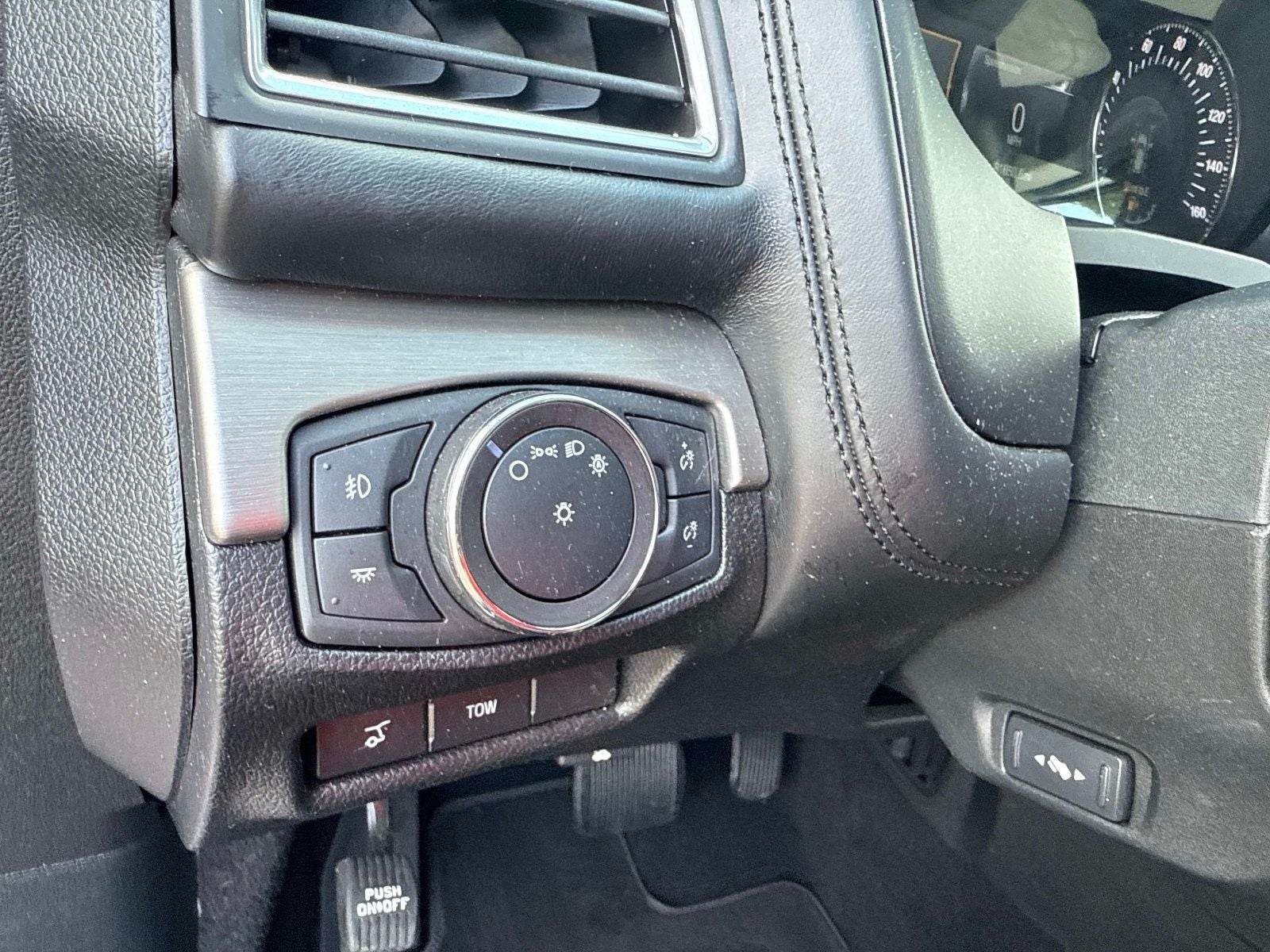 2019 Ford Explorer Platinum