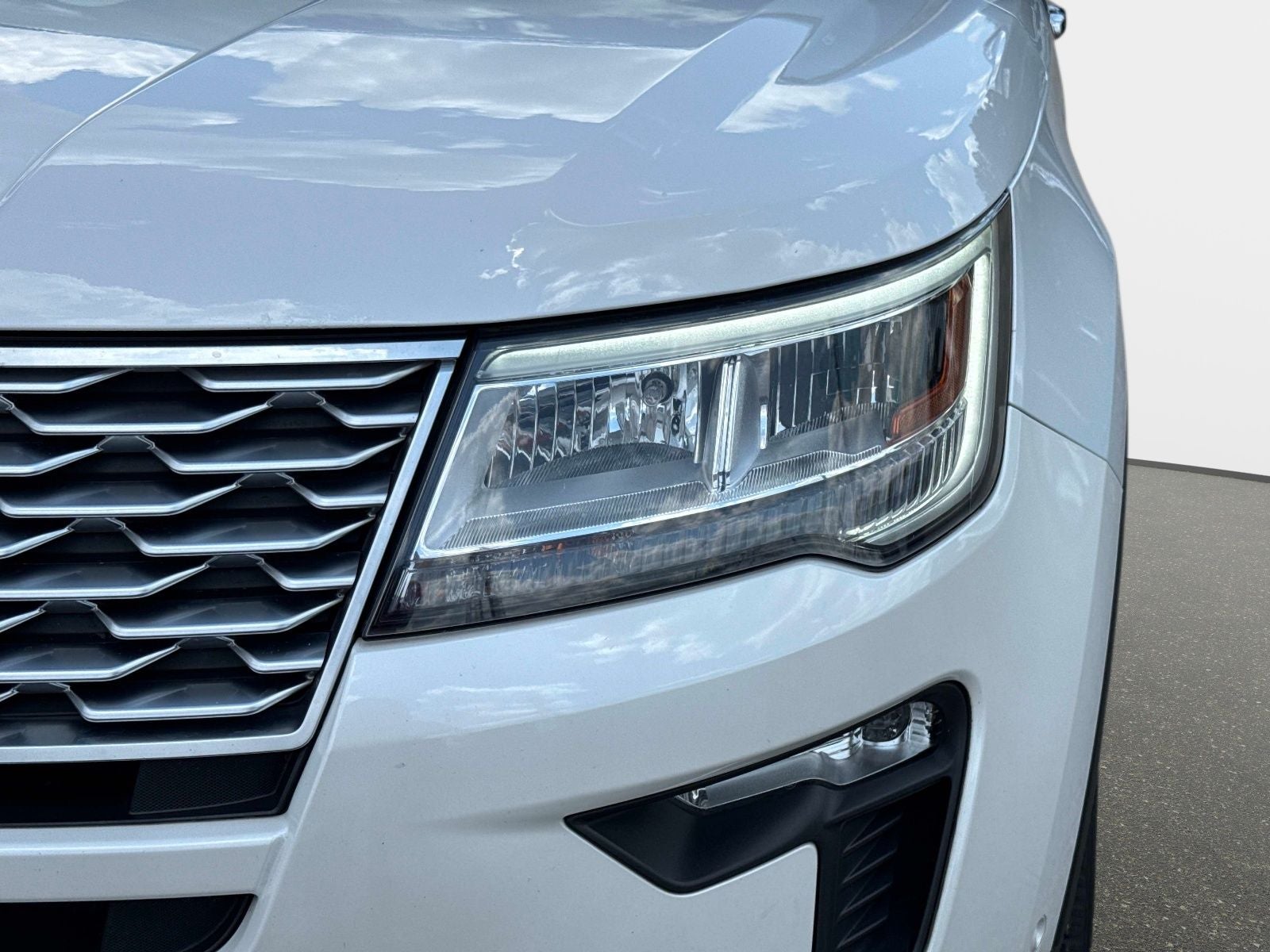 2019 Ford Explorer Platinum