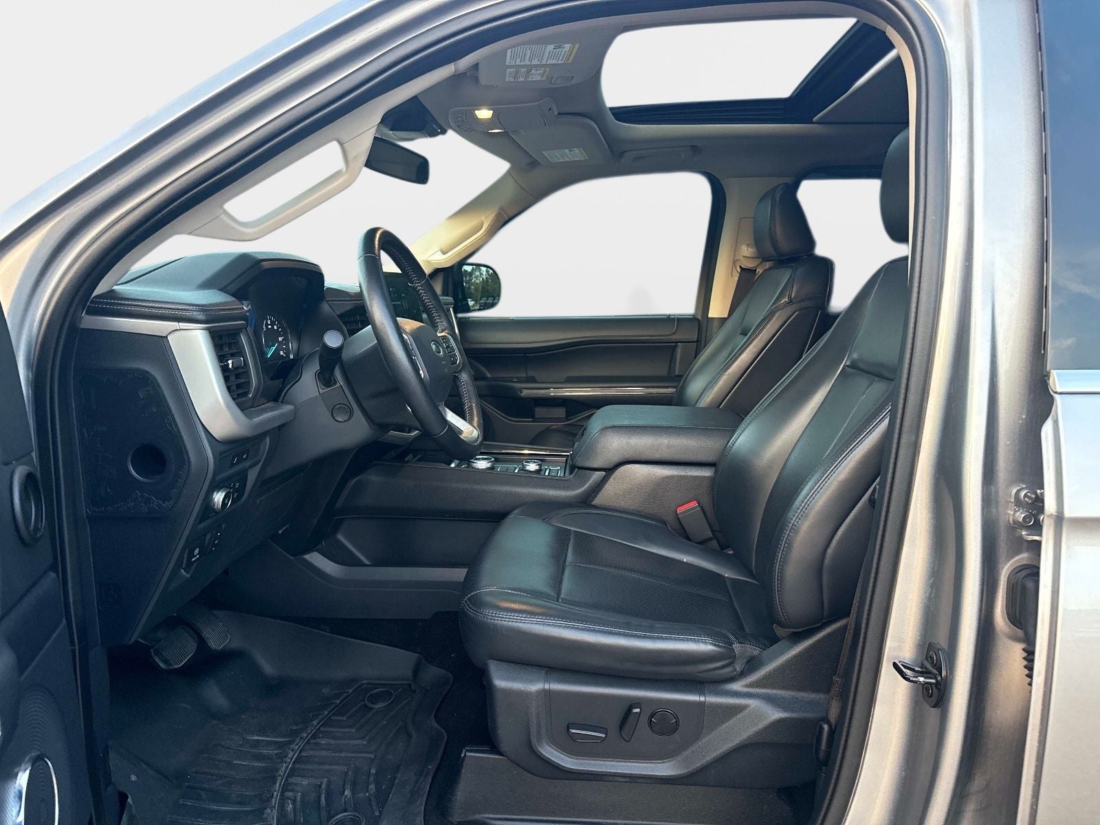 2022 Ford Expedition Max XLT