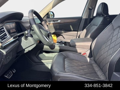 2025 Volkswagen Atlas 2.0T SEL Premium R-Line