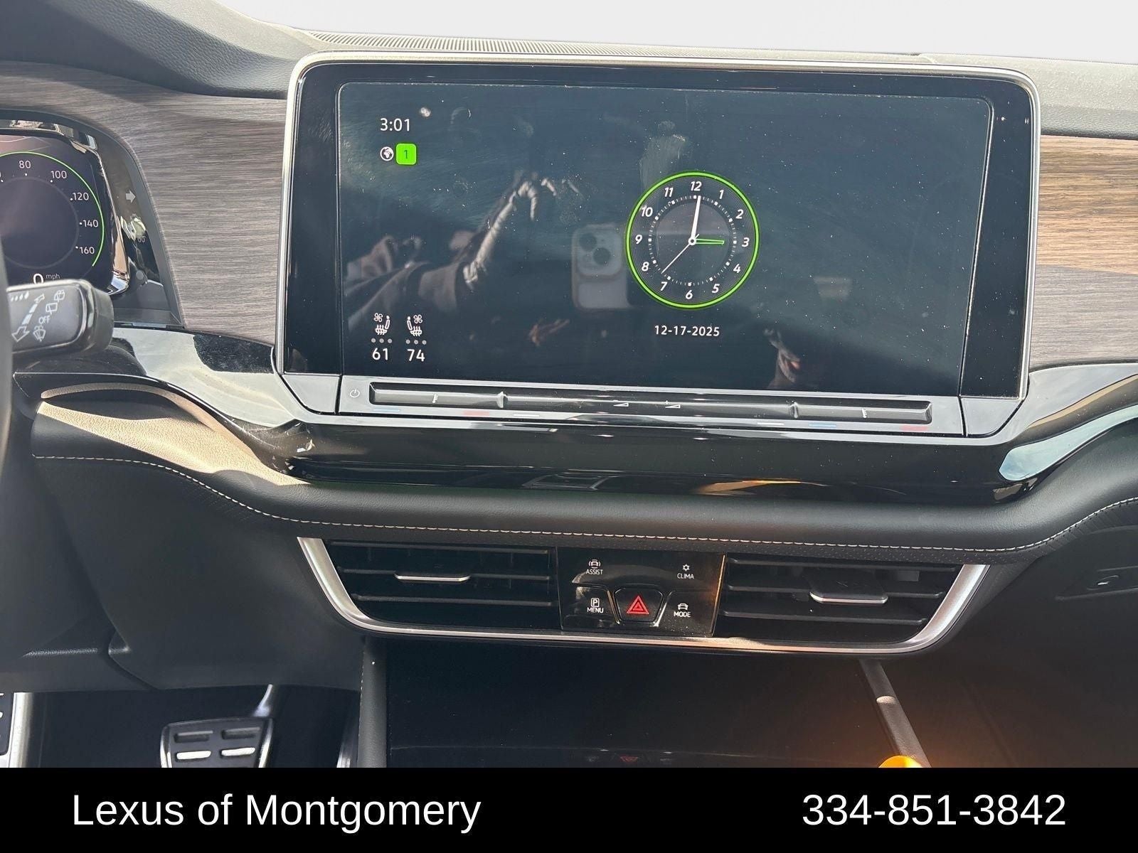 2025 Volkswagen Atlas 2.0T SEL Premium R-Line