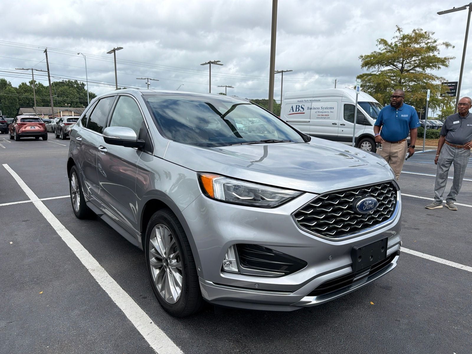 2024 Ford Edge Titanium