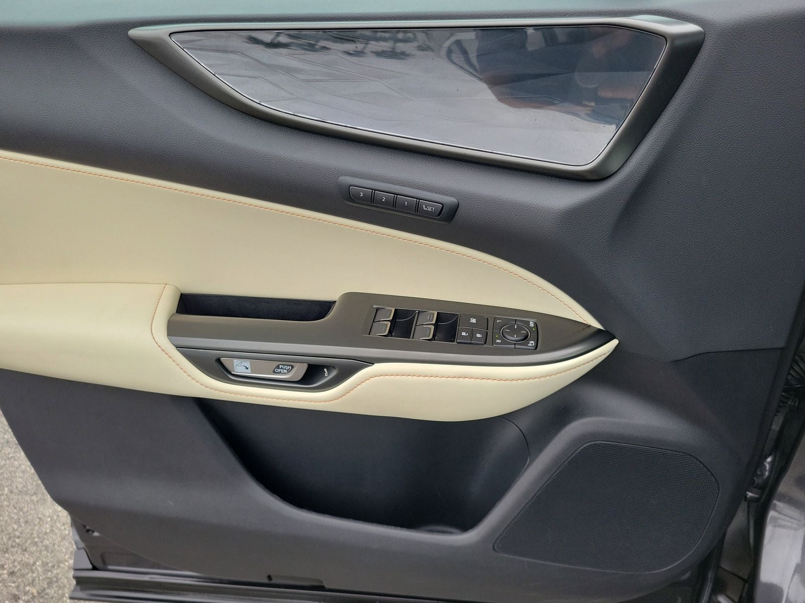 2024 Lexus NX 250 Premium