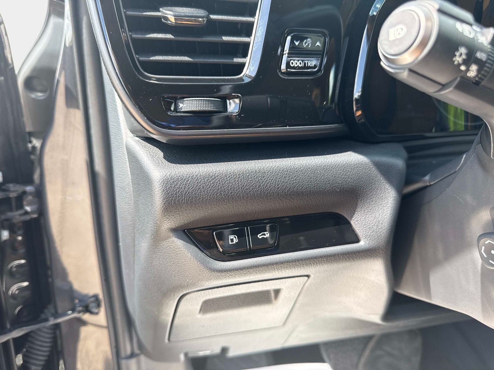 2025 Lexus NX 250 Premium