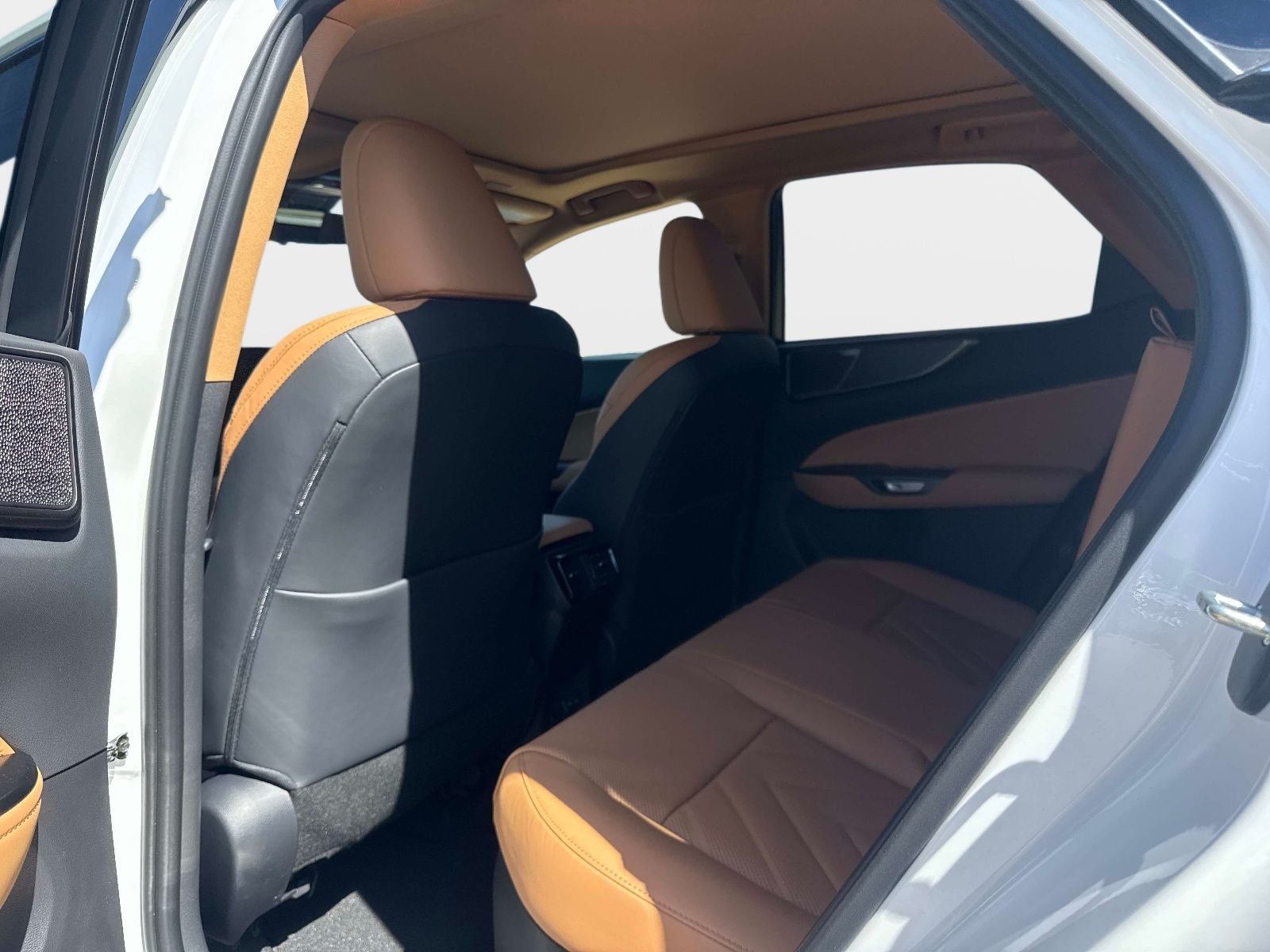 2026 Lexus NX 350h Luxury