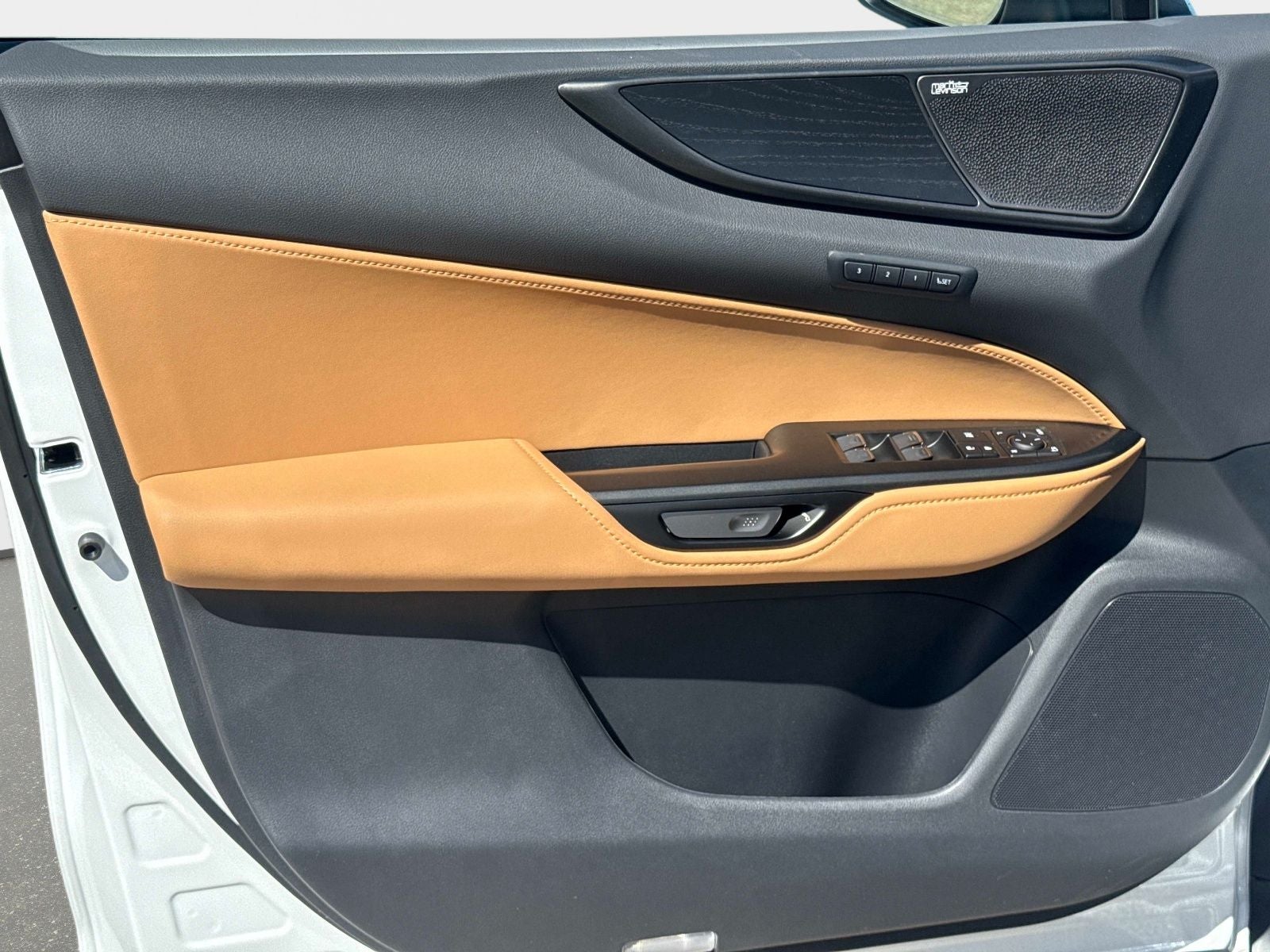 2026 Lexus NX 350h Luxury