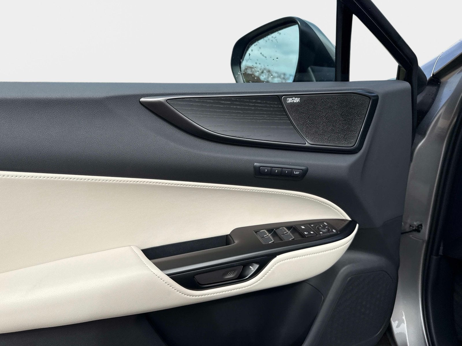 2026 Lexus NX 350h Luxury