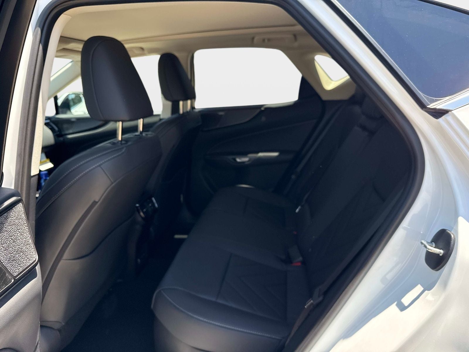2026 Lexus NX 350h Luxury