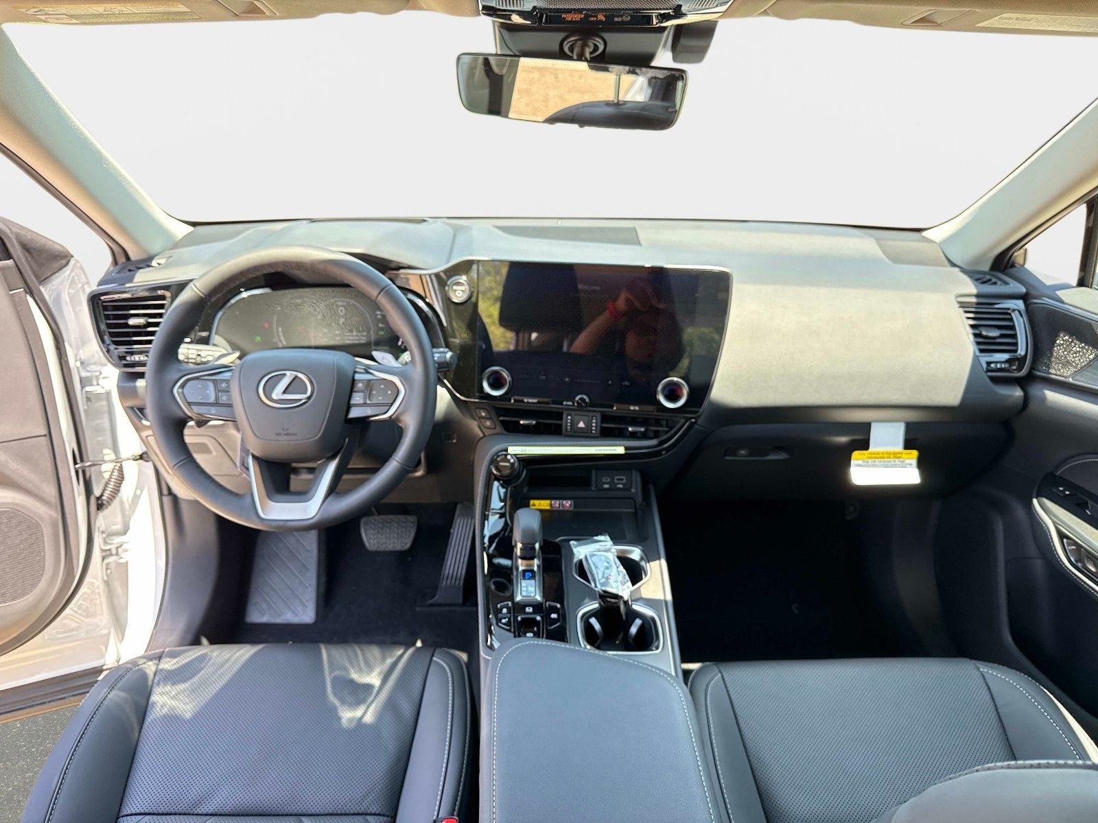 2026 Lexus NX 350h Luxury