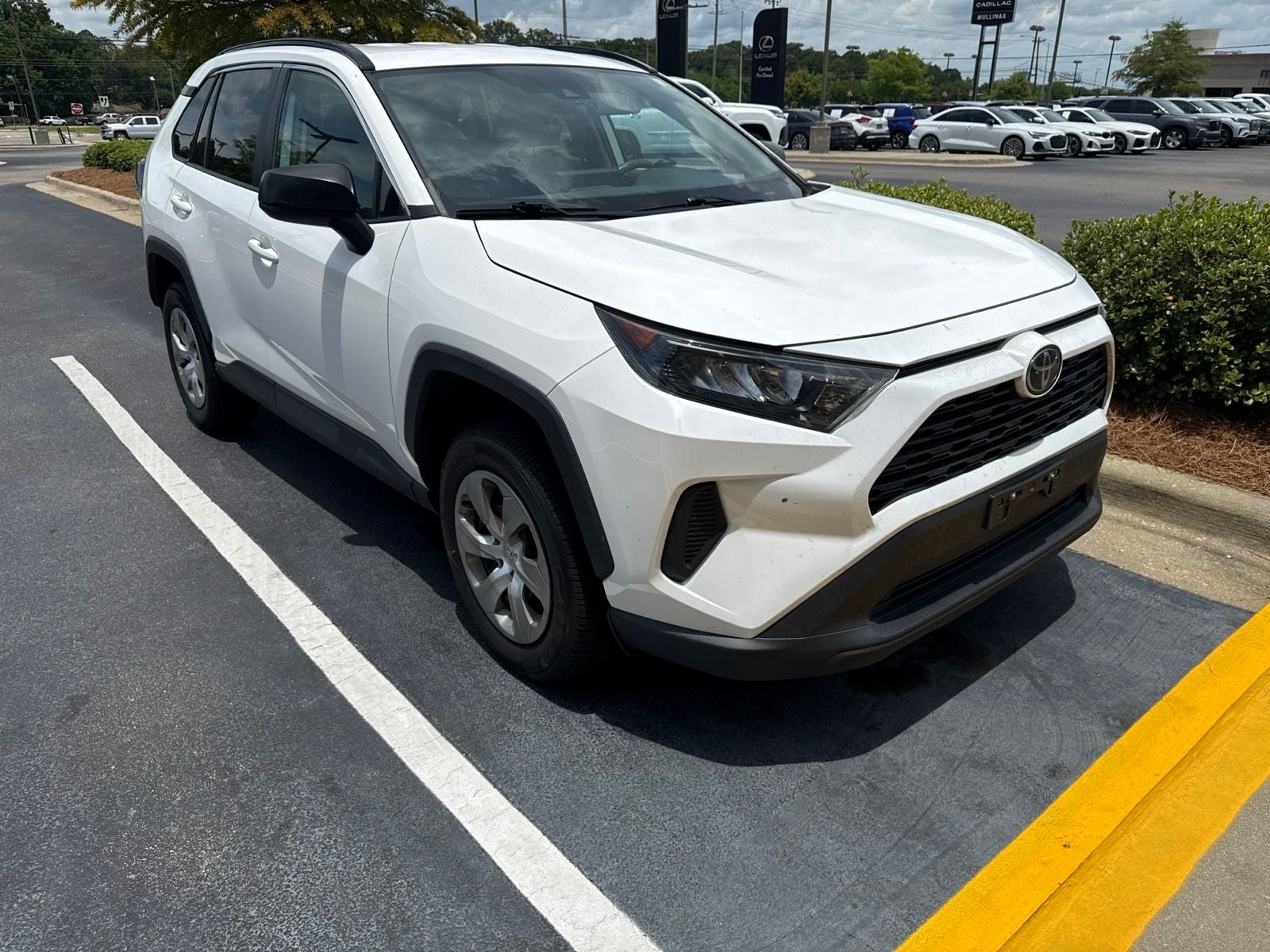 2021 Toyota RAV4 LE