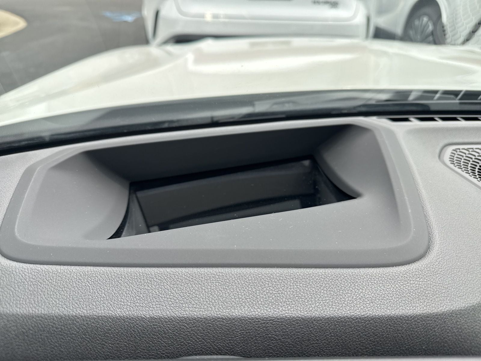 2024 BMW 3 Series 330i