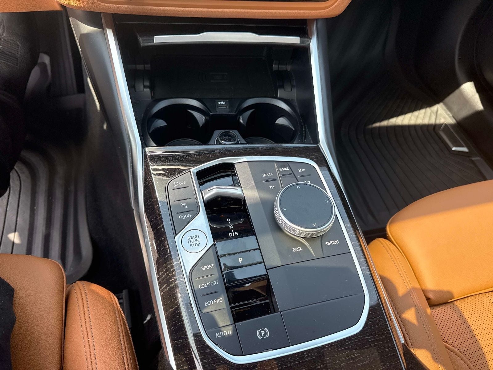 2024 BMW 3 Series 330i