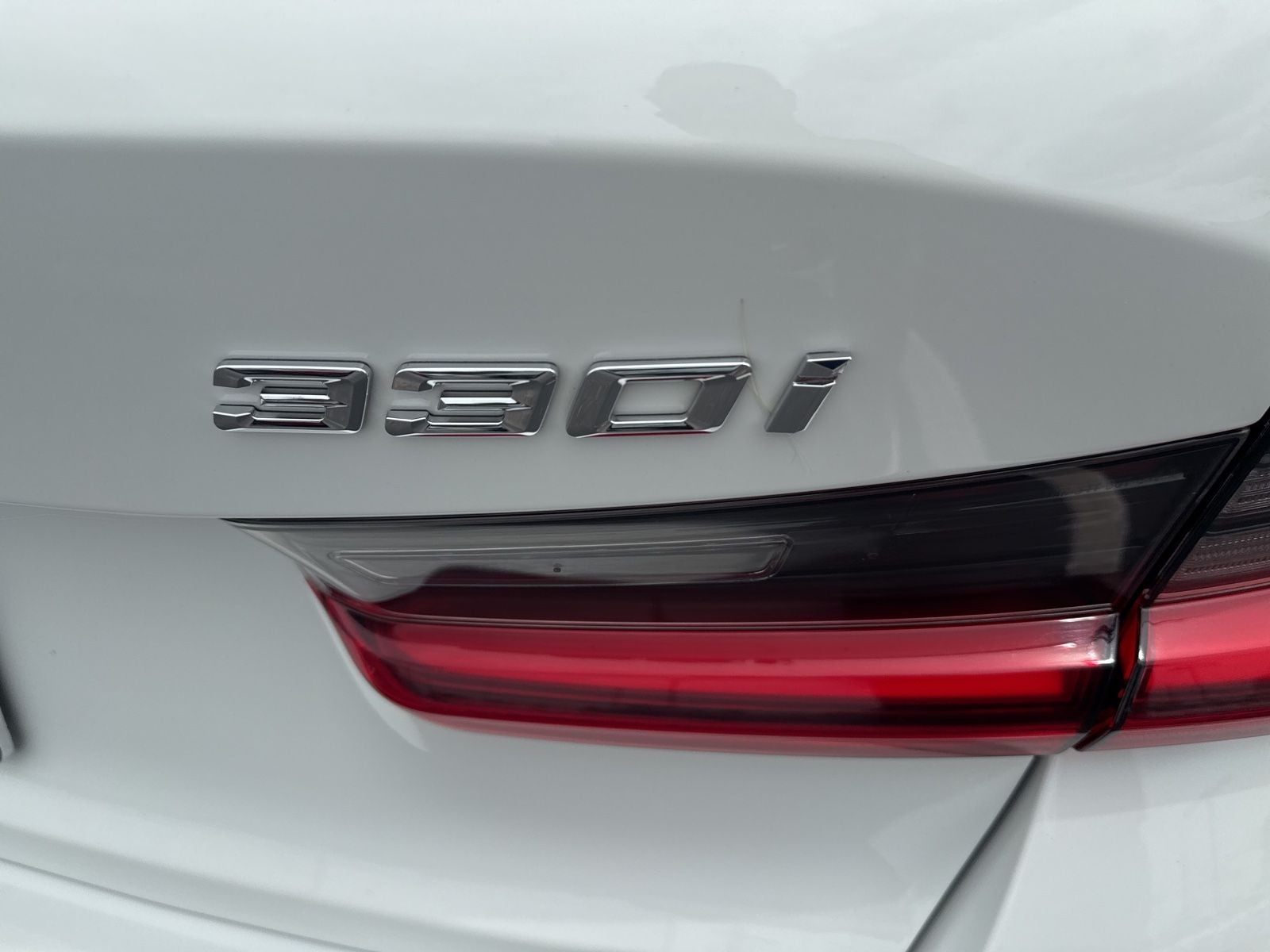 2024 BMW 3 Series 330i