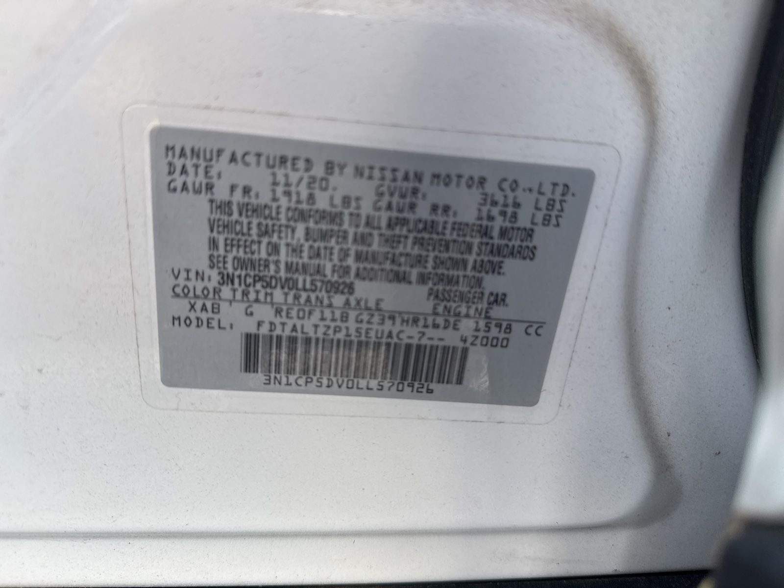 2020 Nissan Kicks SR