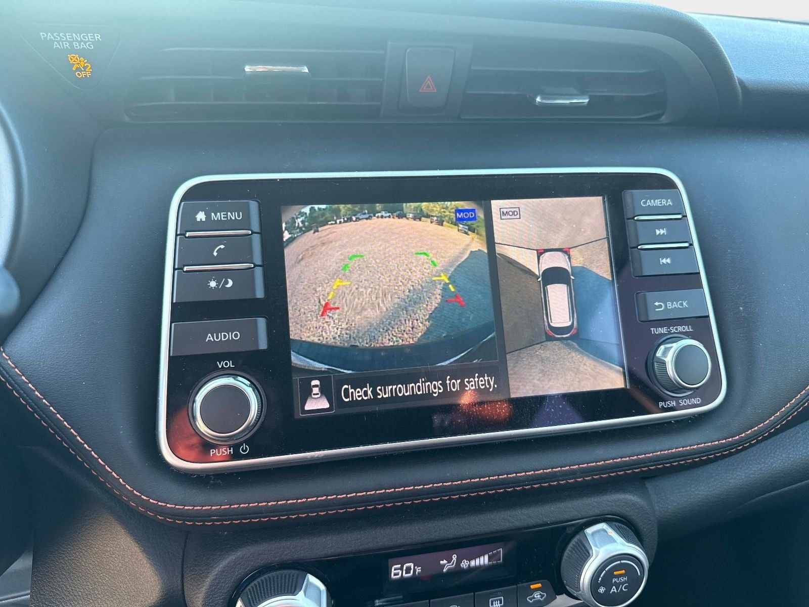 2020 Nissan Kicks SR