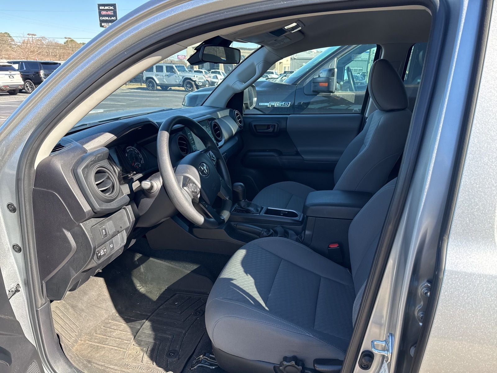 2023 Toyota Tacoma SR V6