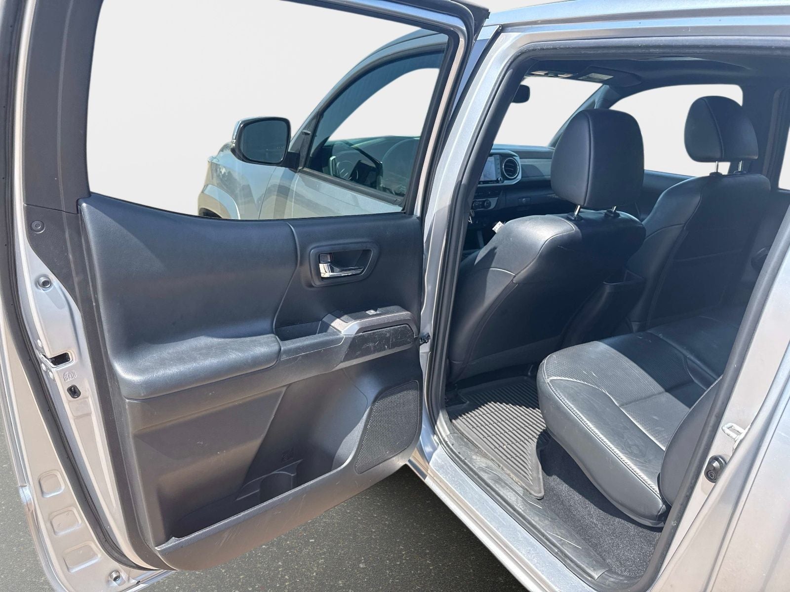 2021 Toyota Tacoma Limited V6