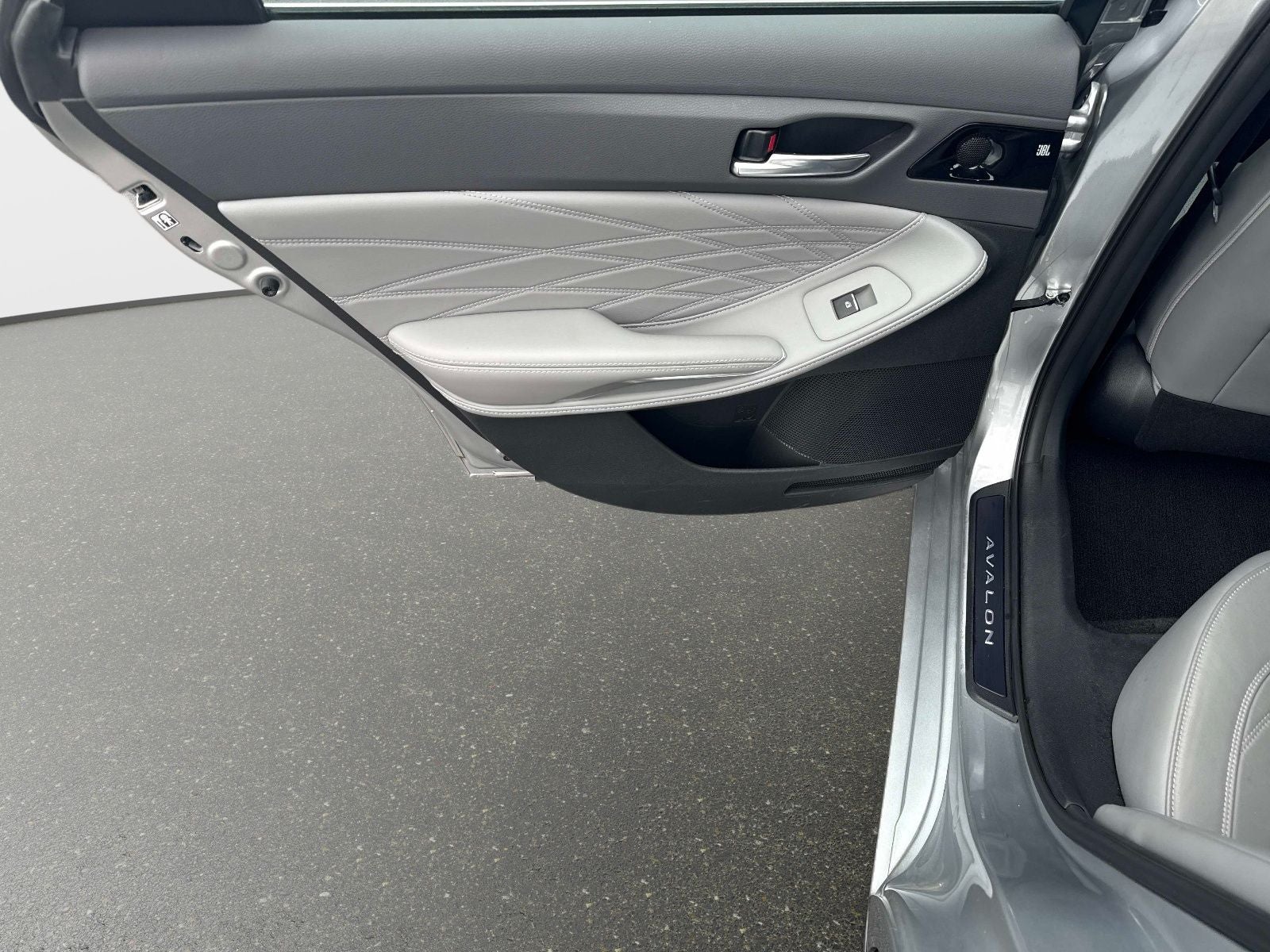 2020 Toyota Avalon Limited