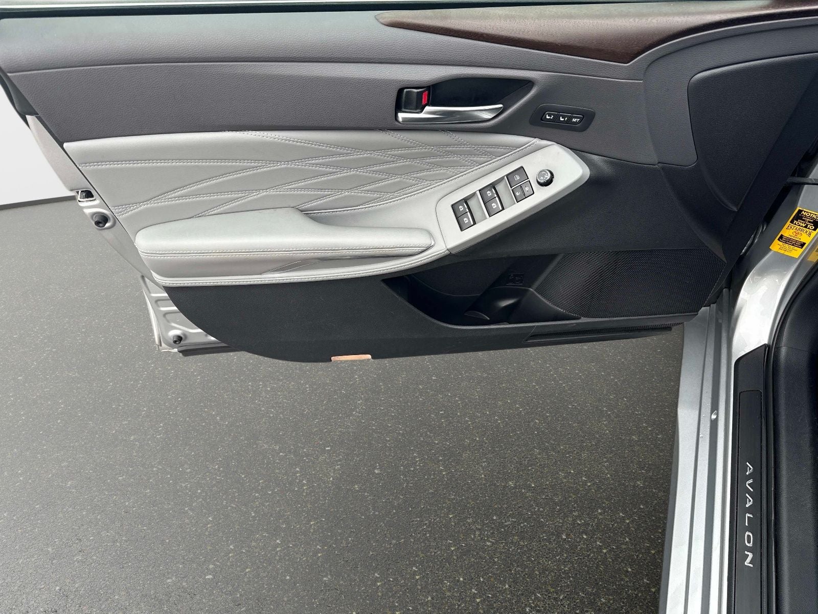 2020 Toyota Avalon Limited