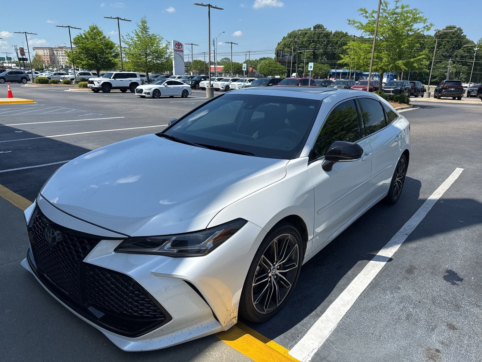 2022 Toyota Avalon Touring