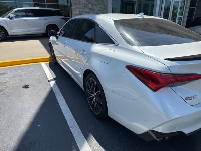 2022 Toyota Avalon Touring