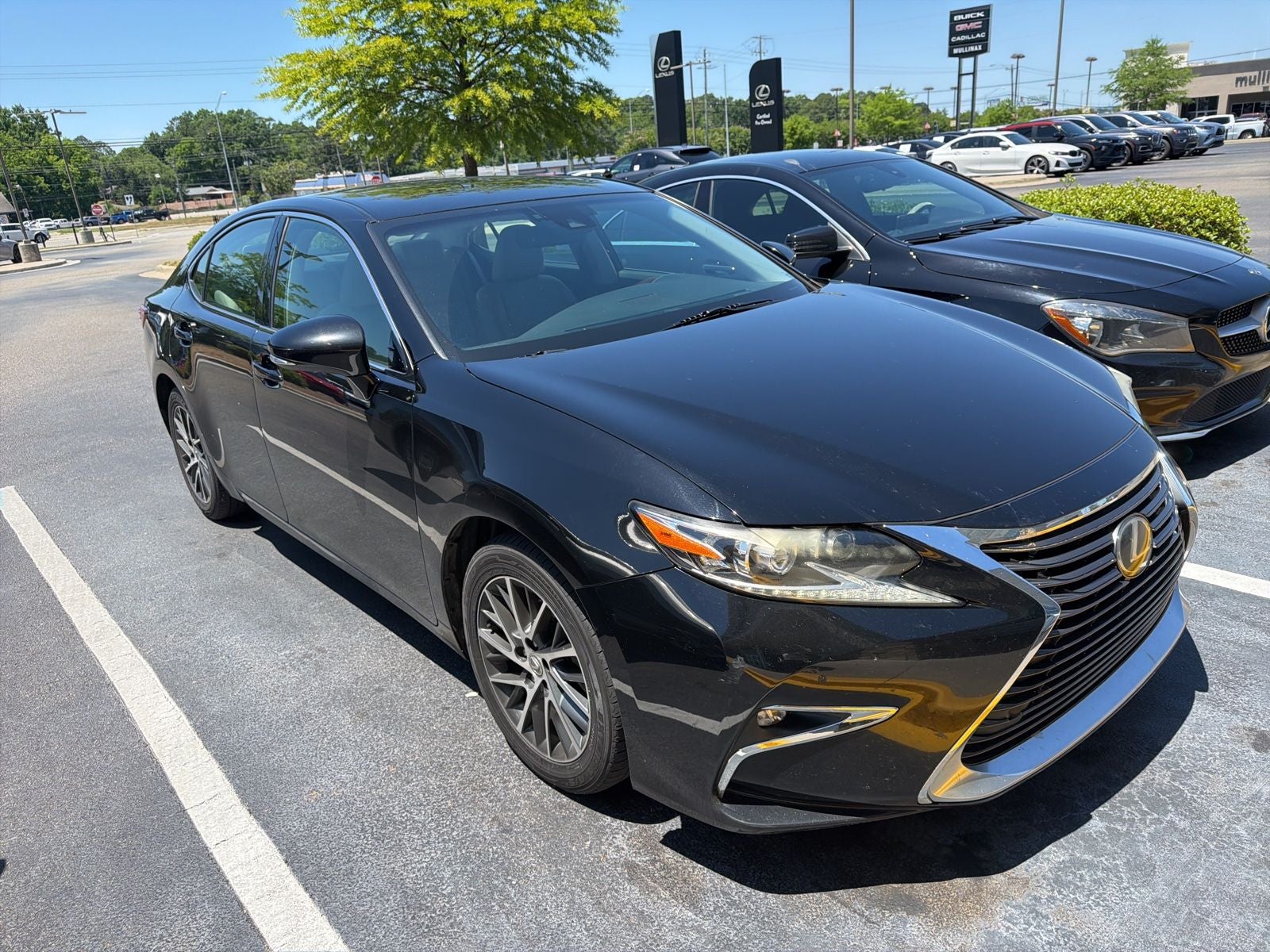 2016 Lexus ES 350 350's photo