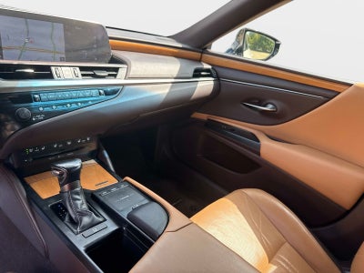 2019 Lexus ES 350 Luxury