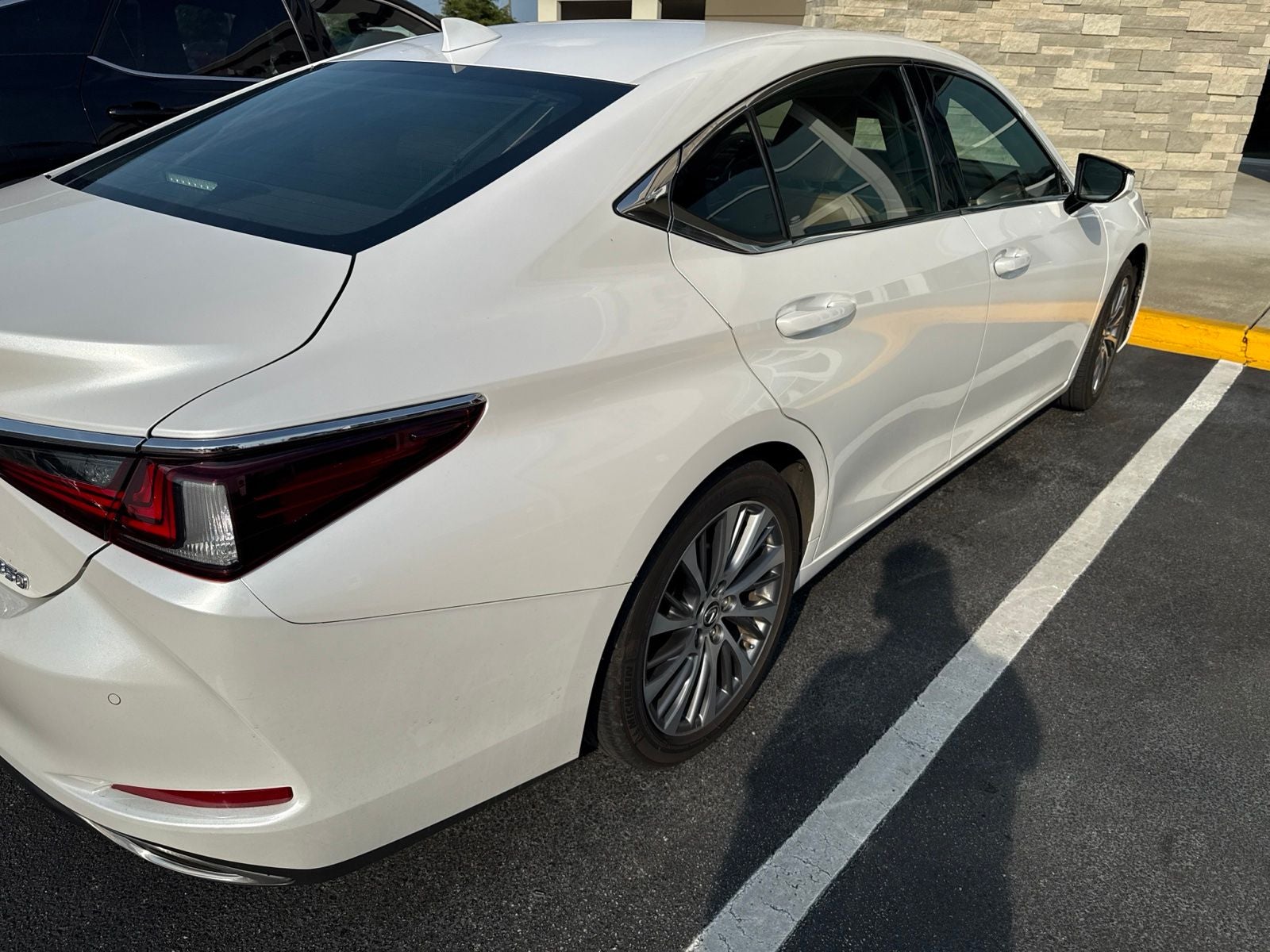 2019 Lexus ES 350 Luxury