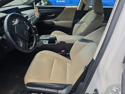 2021 Lexus ES 300h