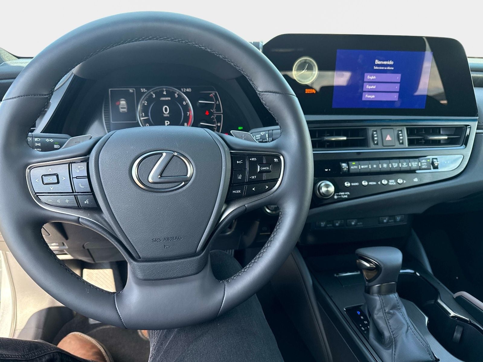 2025 Lexus ES 350