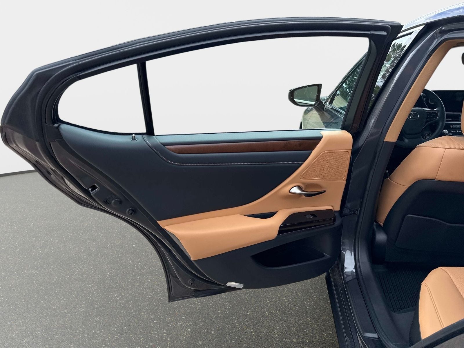 2025 Lexus ES 350
