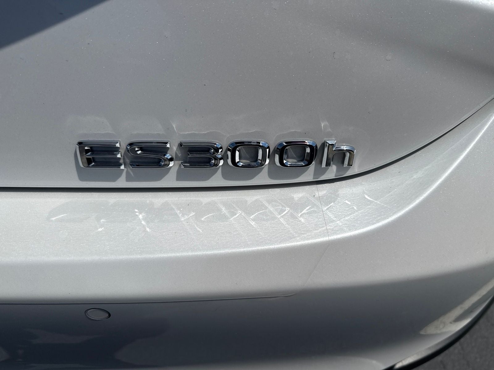 2024 Lexus ES 300h Ultra Luxury