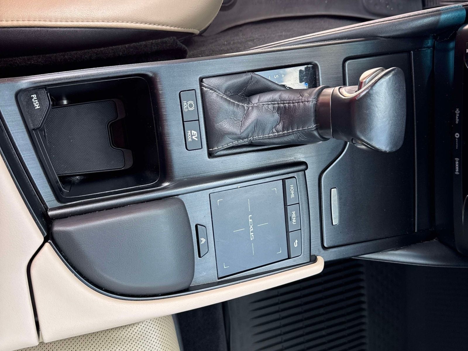 2024 Lexus ES 300h Ultra Luxury