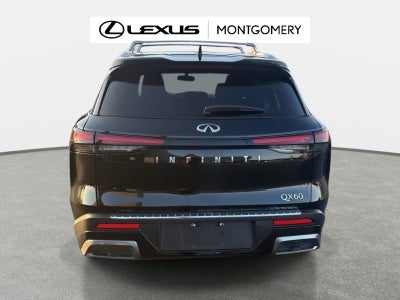 2022 INFINITI QX60 LUXE