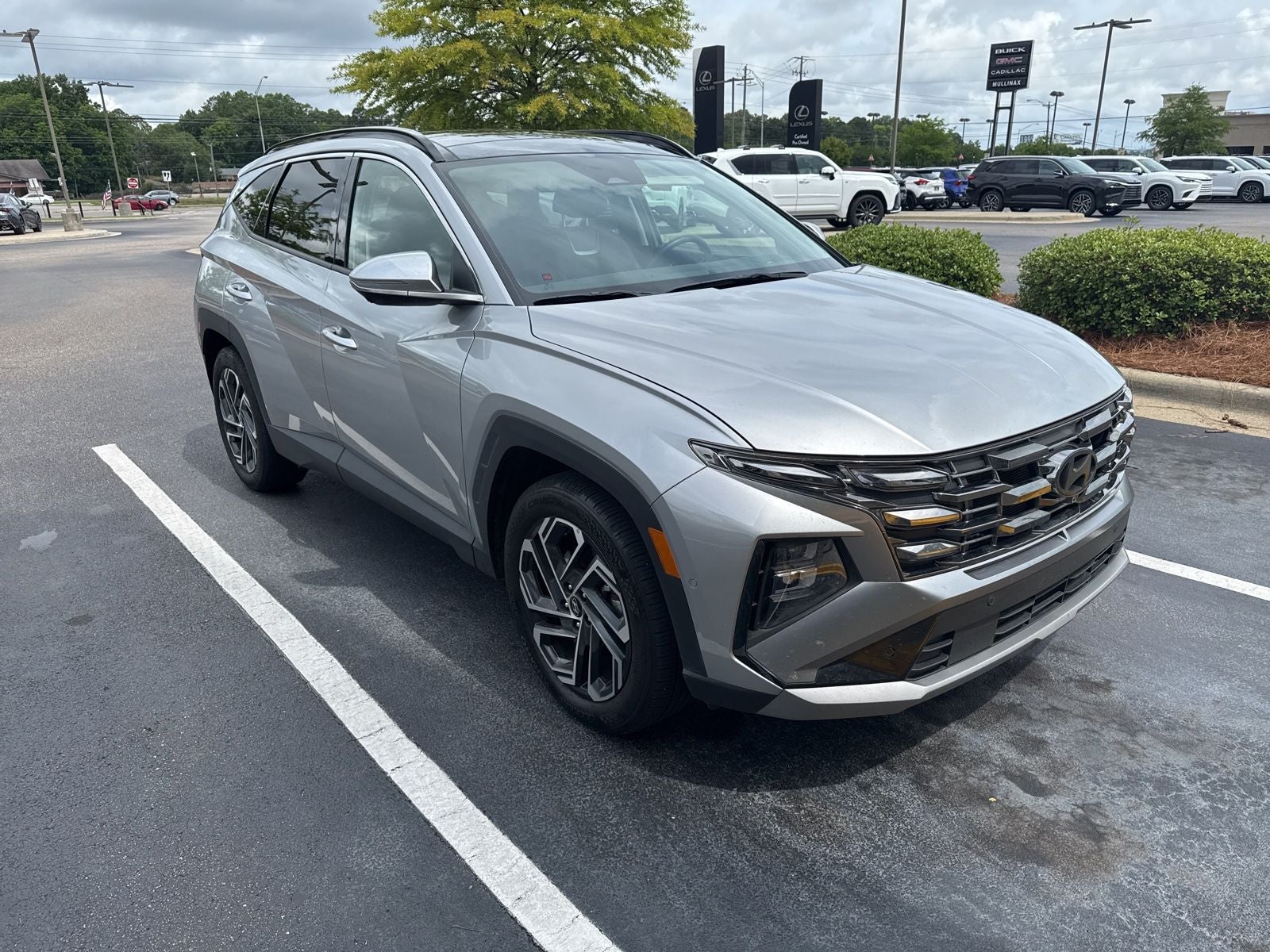 2025 Hyundai Tucson Limited FWD's photo