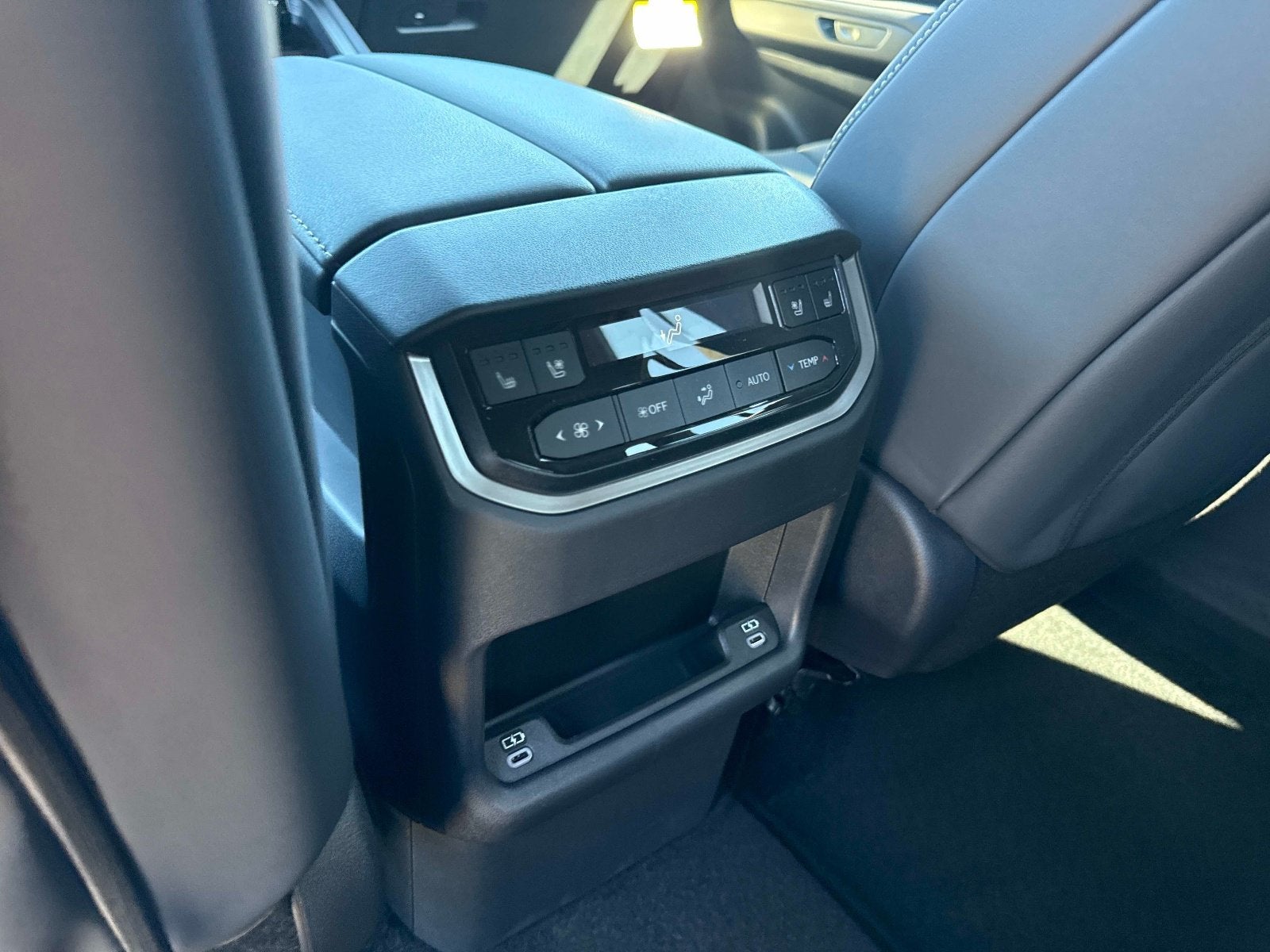 2026 Lexus TX 350 F SPORT Handling
