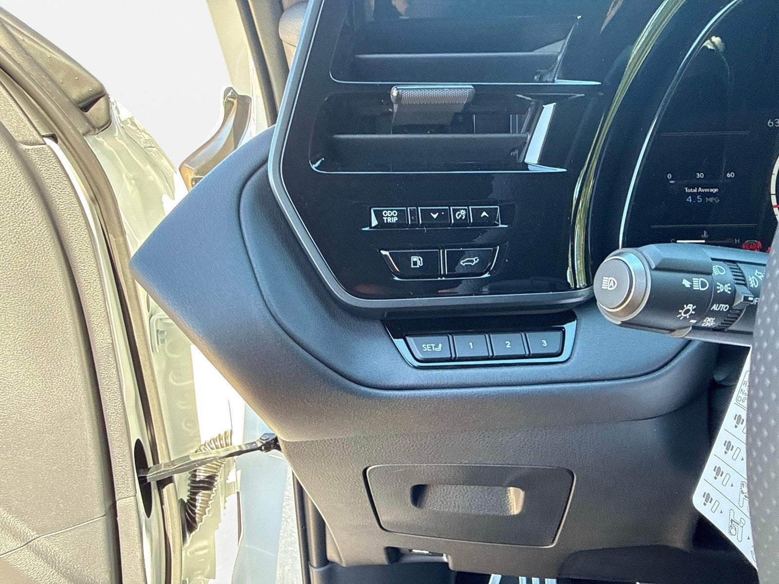 2026 Lexus TX 350 F SPORT Handling