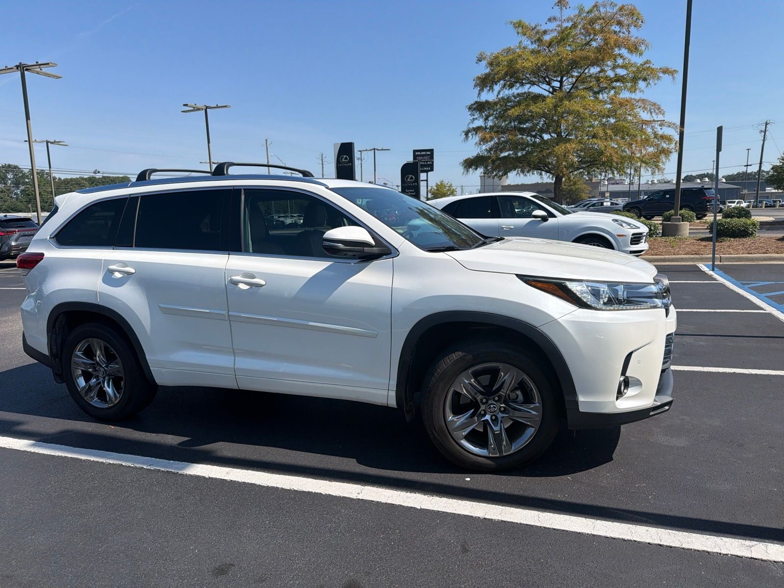 2019 Toyota Highlander Limited Platinum