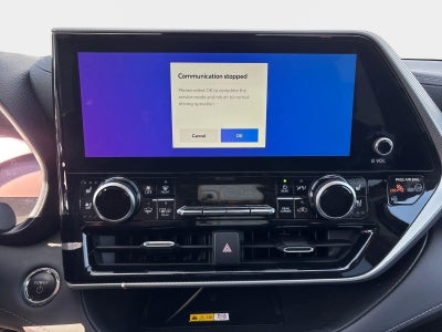 2023 Toyota Highlander Hybrid Platinum