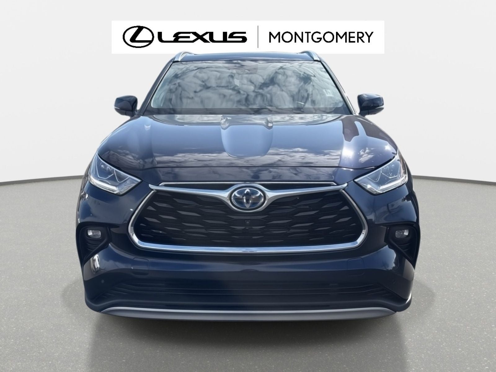 2023 Toyota Highlander Hybrid Platinum