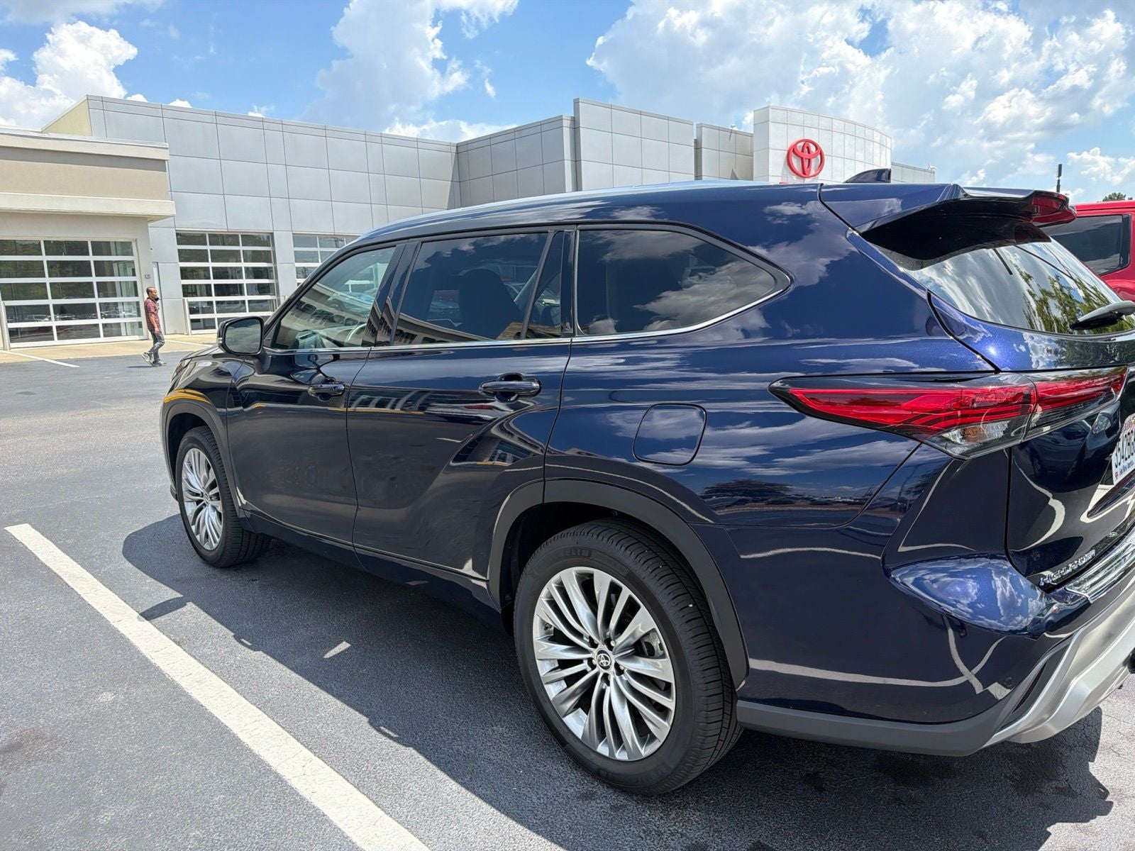 2023 Toyota Highlander Platinum