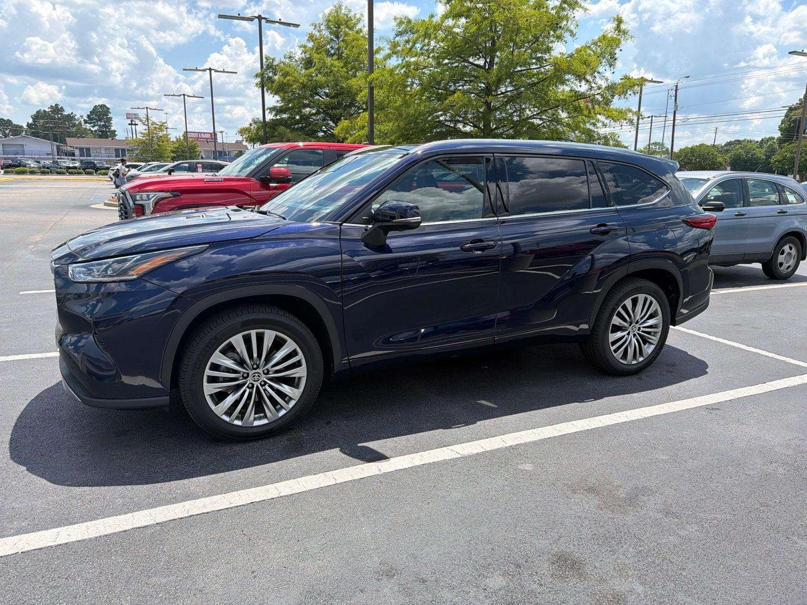 2023 Toyota Highlander Platinum